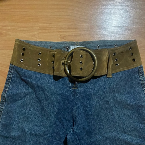 VINTAGE TRAFFIC FIT AND FLARES - Picture 3 of 5